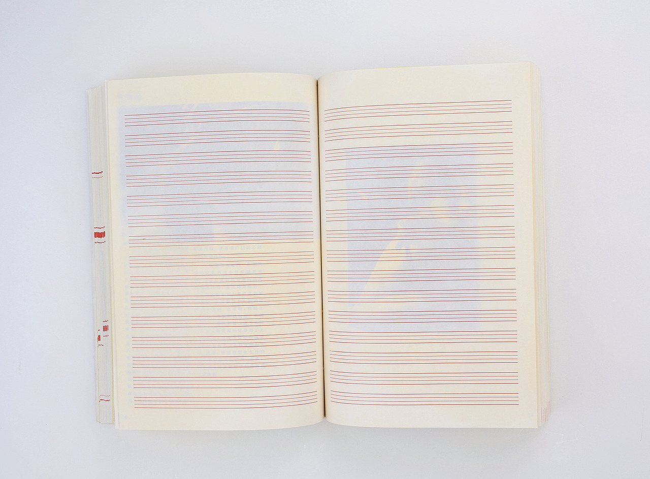 GDC 设计奖🟡学生组金奖｜出版物（图ZMzk0NjU2NTQ4） - 书籍/画册 - 站酷设计师GDC设计奖原创素材 - 站酷ZCOOL