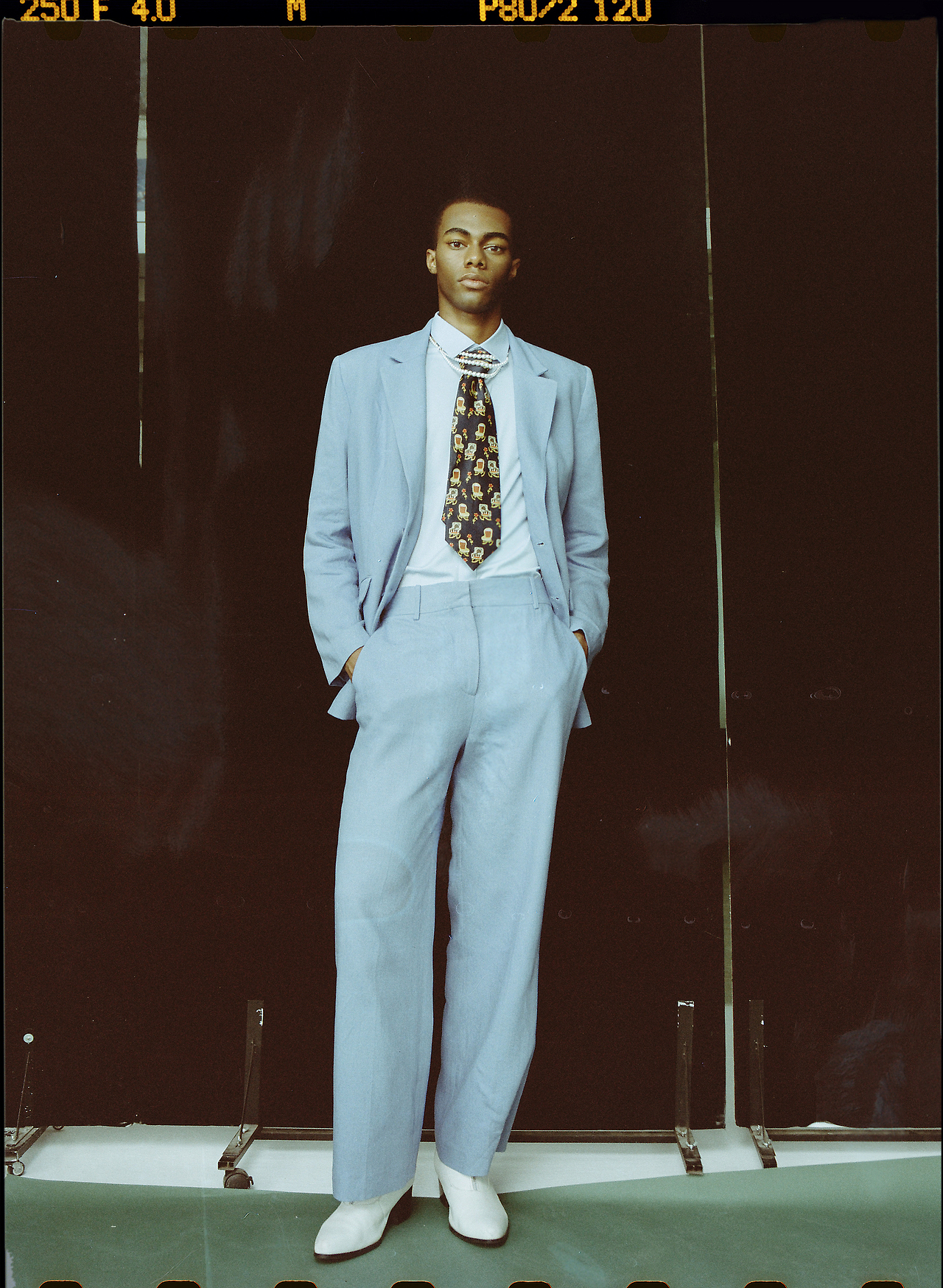 拍摄的一组男装 胶片（图ZMzk0NzA3MTA0） - 时尚/艺术摄影 - 站酷设计师灵度摄影studio原创素材 - 站酷ZCOOL