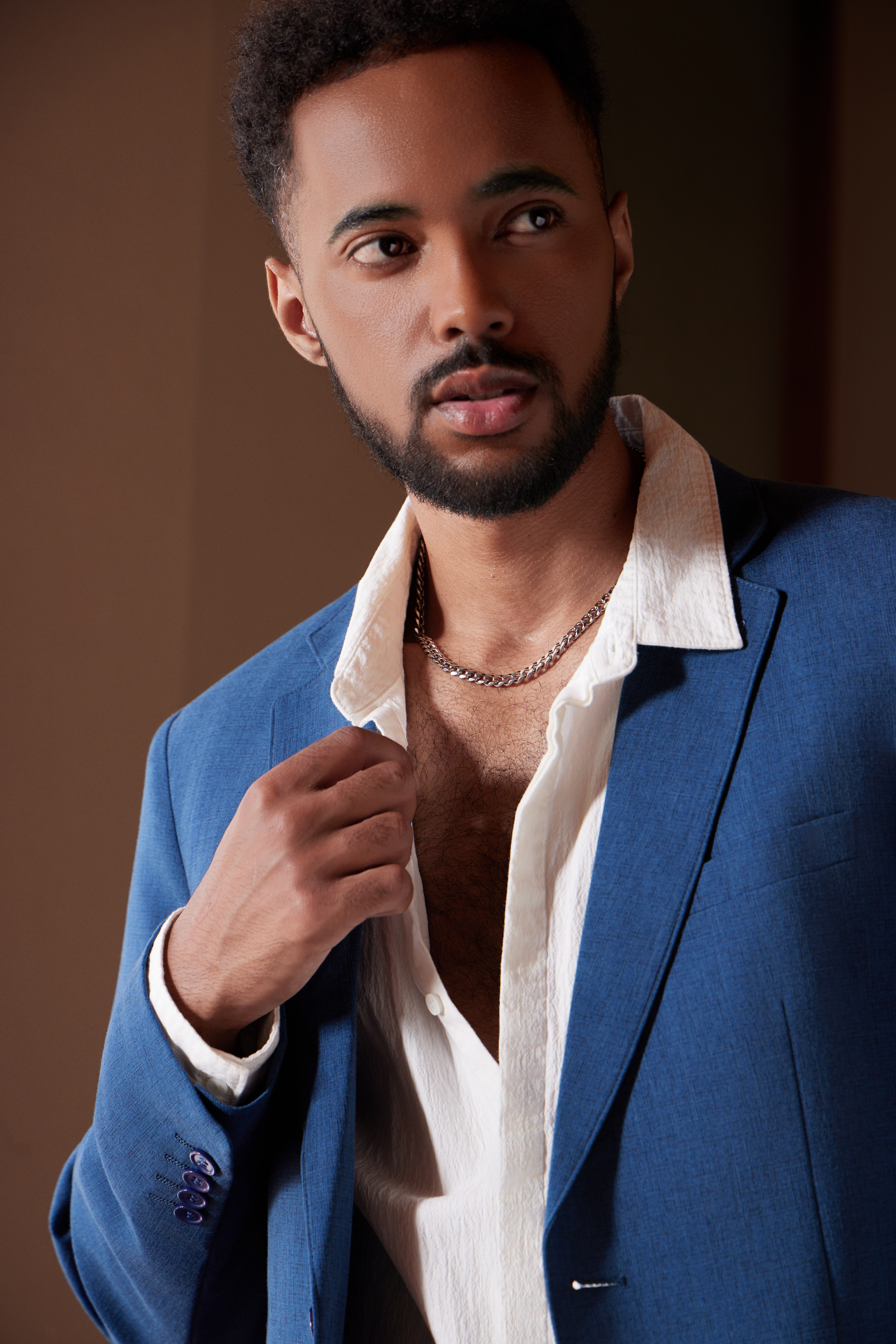 服装·西装商业摄影·黑人模特