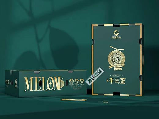 ｛原创｝网纹瓜水果礼盒重工艺风格包装设计