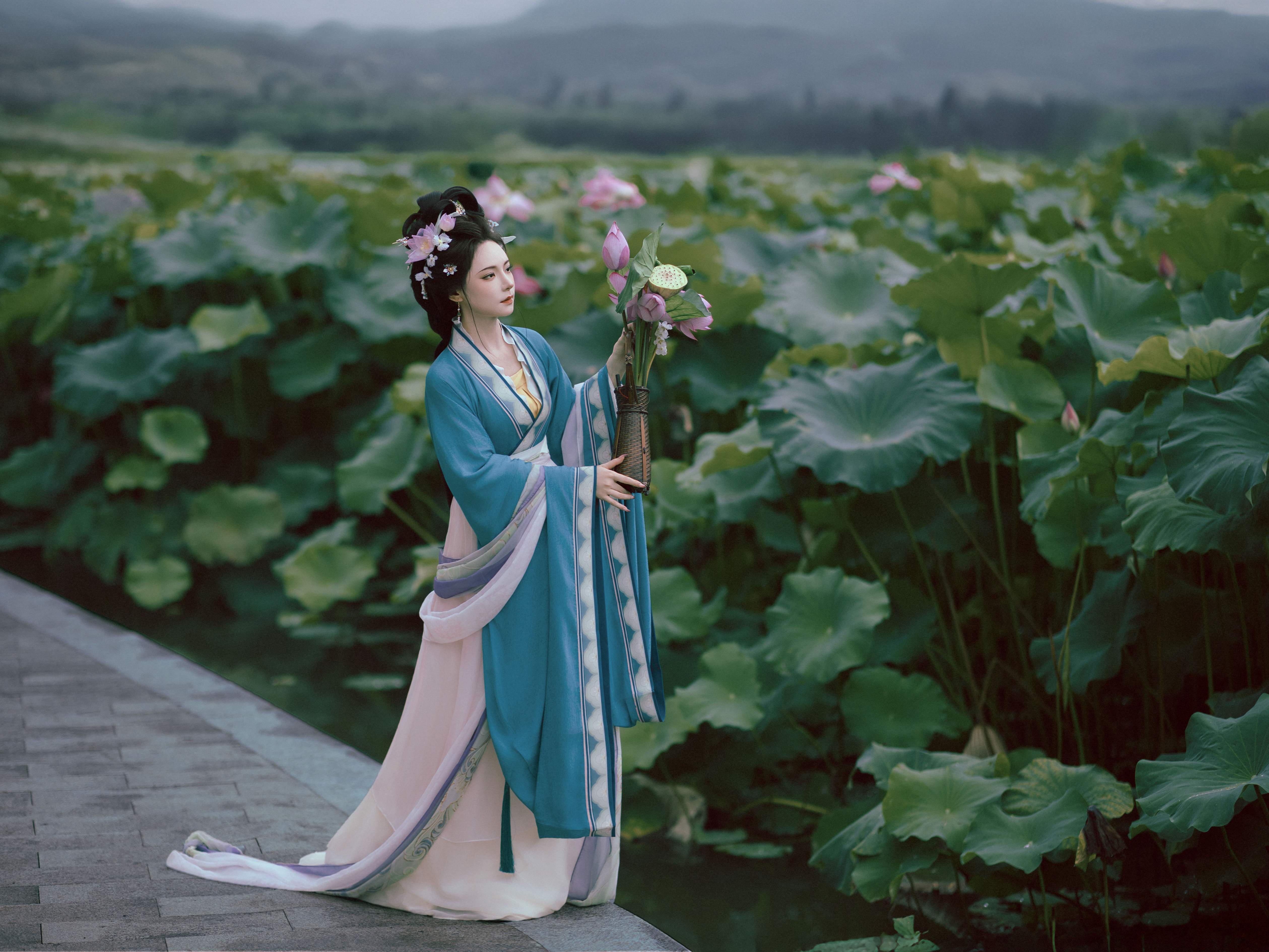 荷香