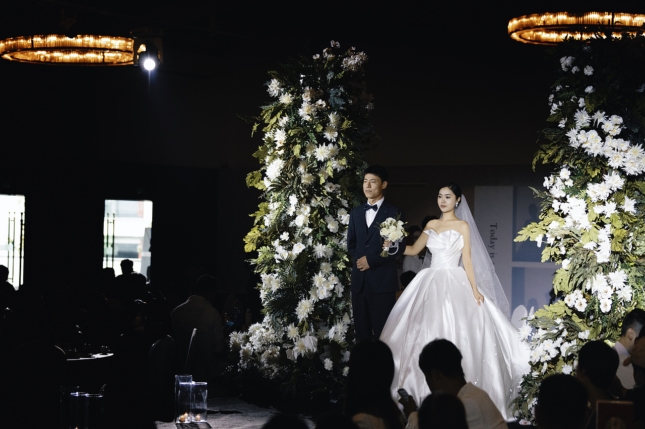 峰峰的一场婚礼