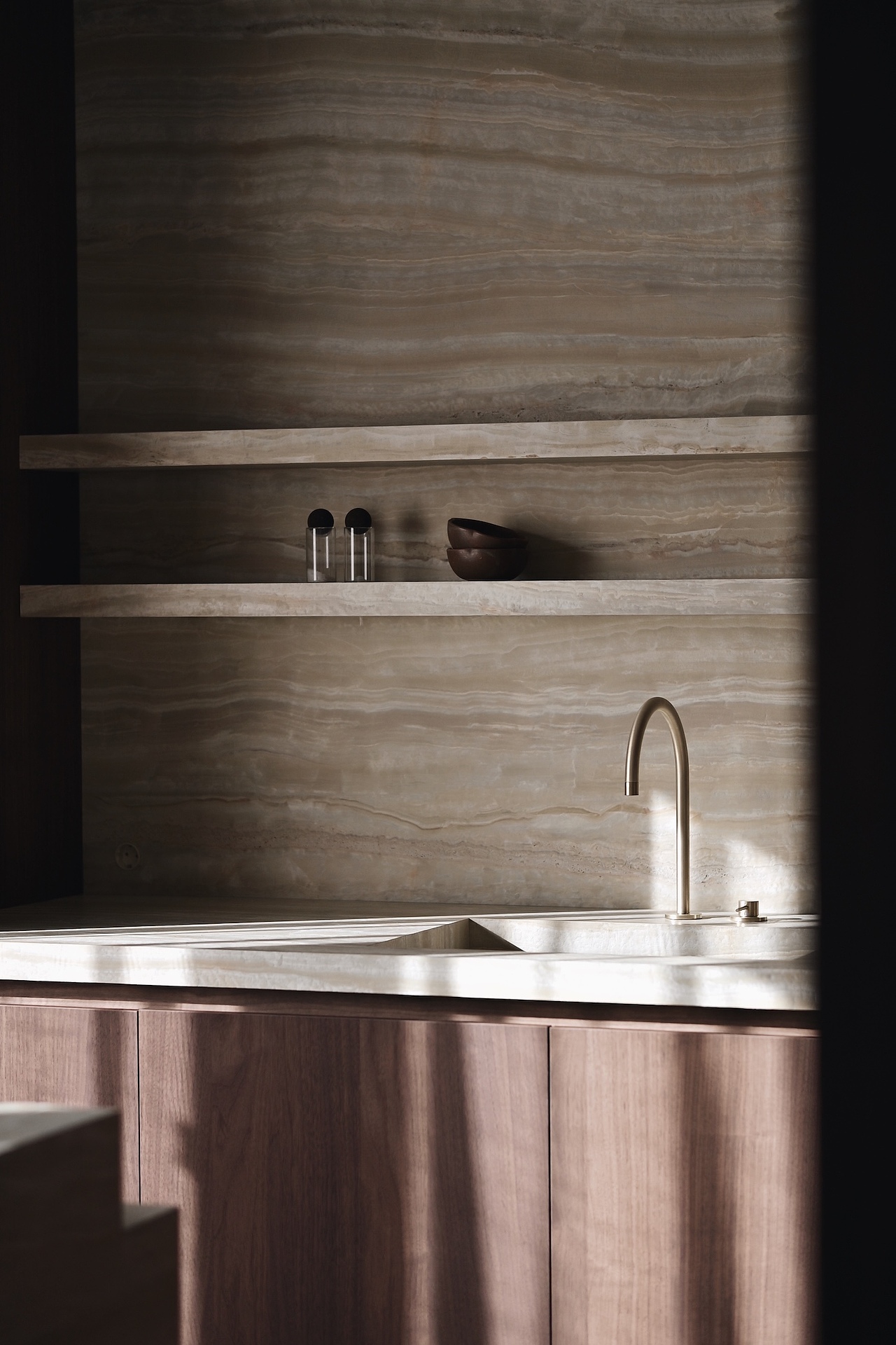 审美积累l罗马尼亚加勒斯特简约住宅（图ZMzk1MDE2NzYw） - 家装设计 - 站酷设计师陈智超设计工作室原创素材 - 站酷ZCOOL