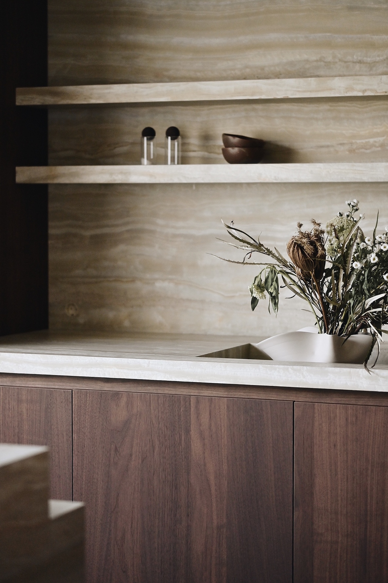 审美积累l罗马尼亚加勒斯特简约住宅（图ZMzk1MDE2NzY0） - 家装设计 - 站酷设计师陈智超设计工作室原创素材 - 站酷ZCOOL