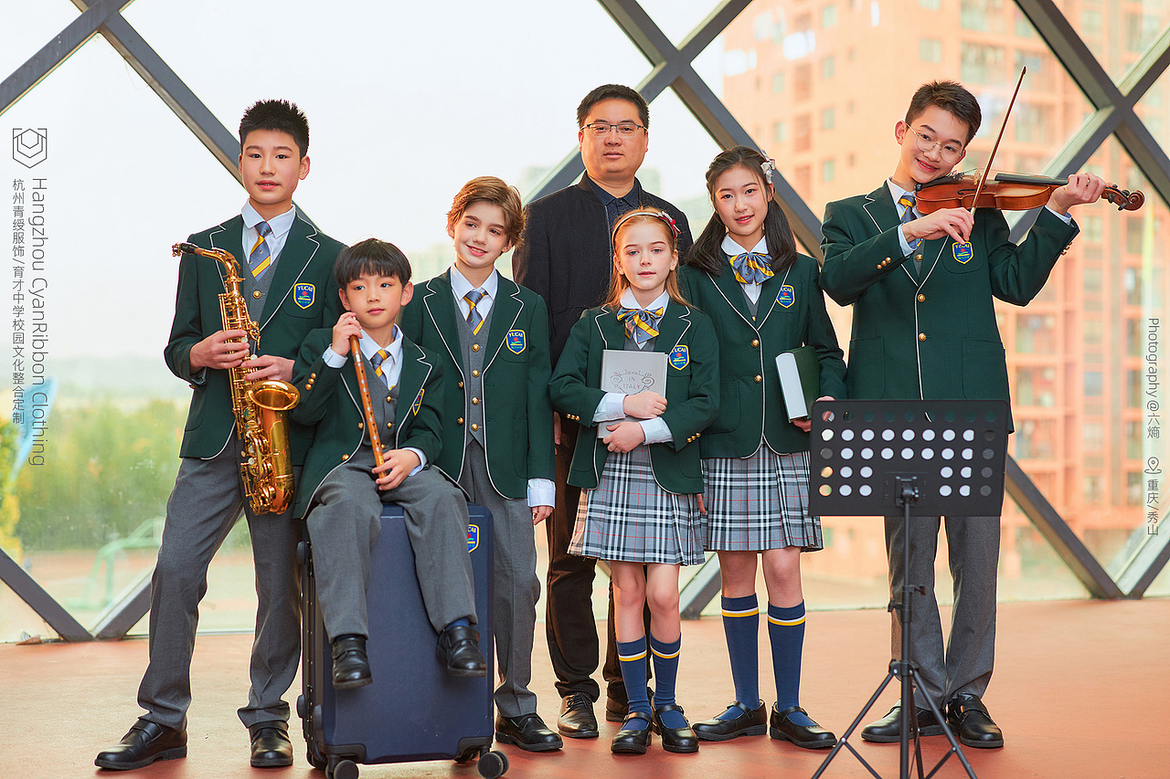 Hangzhou CyanRibbon Clothing 中学校服拍摄-西装马甲