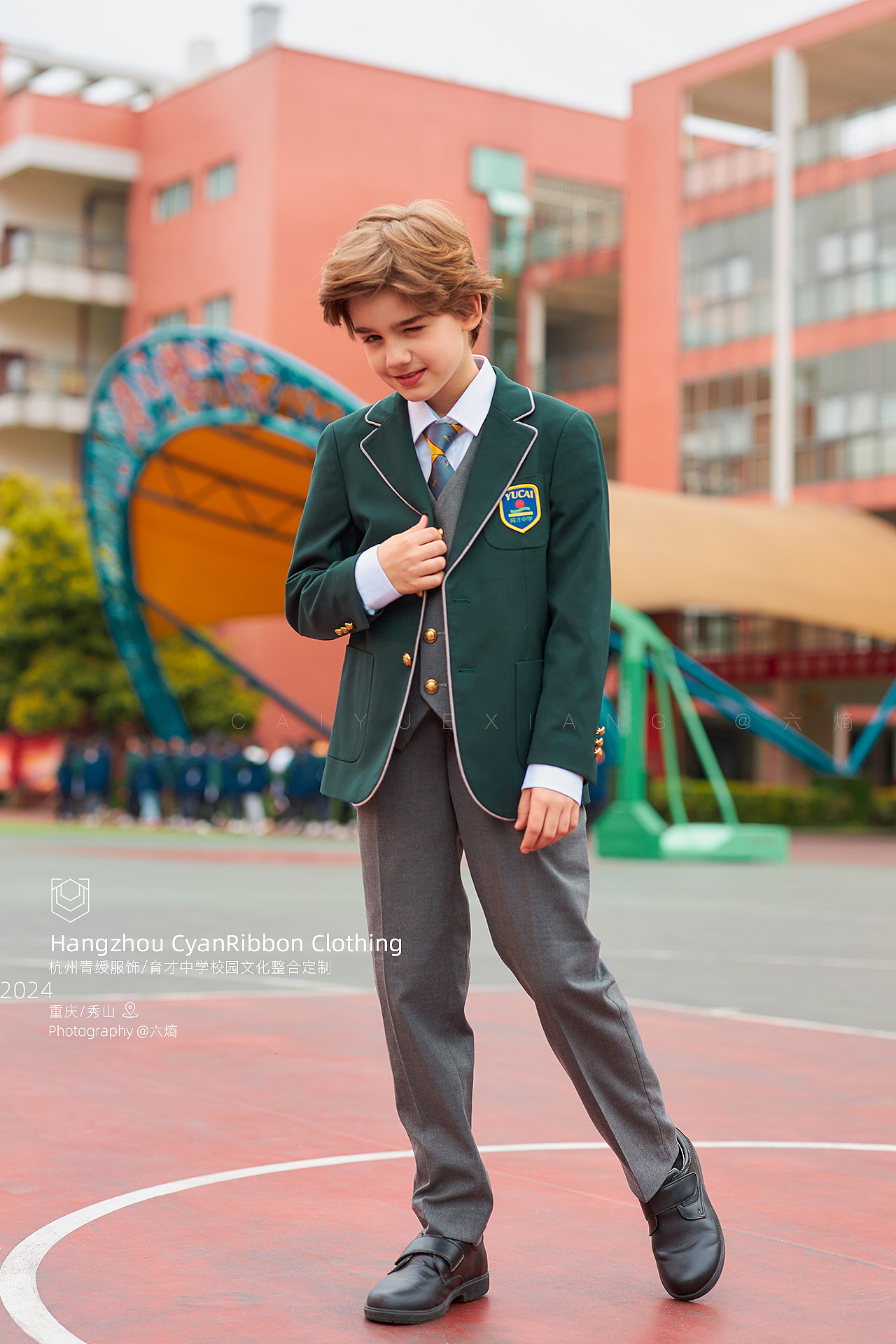 Hangzhou CyanRibbon Clothing 中学校服拍摄-西装马甲
