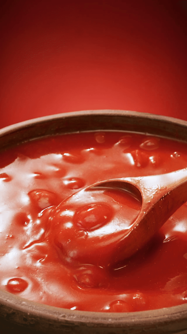 御品盛宴 | 红酸汤牛肉面 ✖ 众目摄影 |