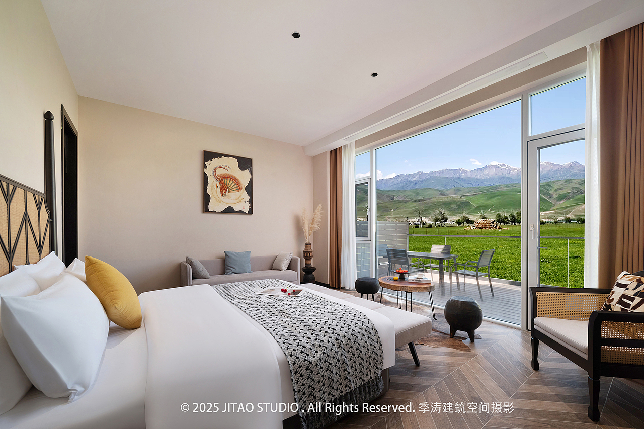 那拉提民宿摄影