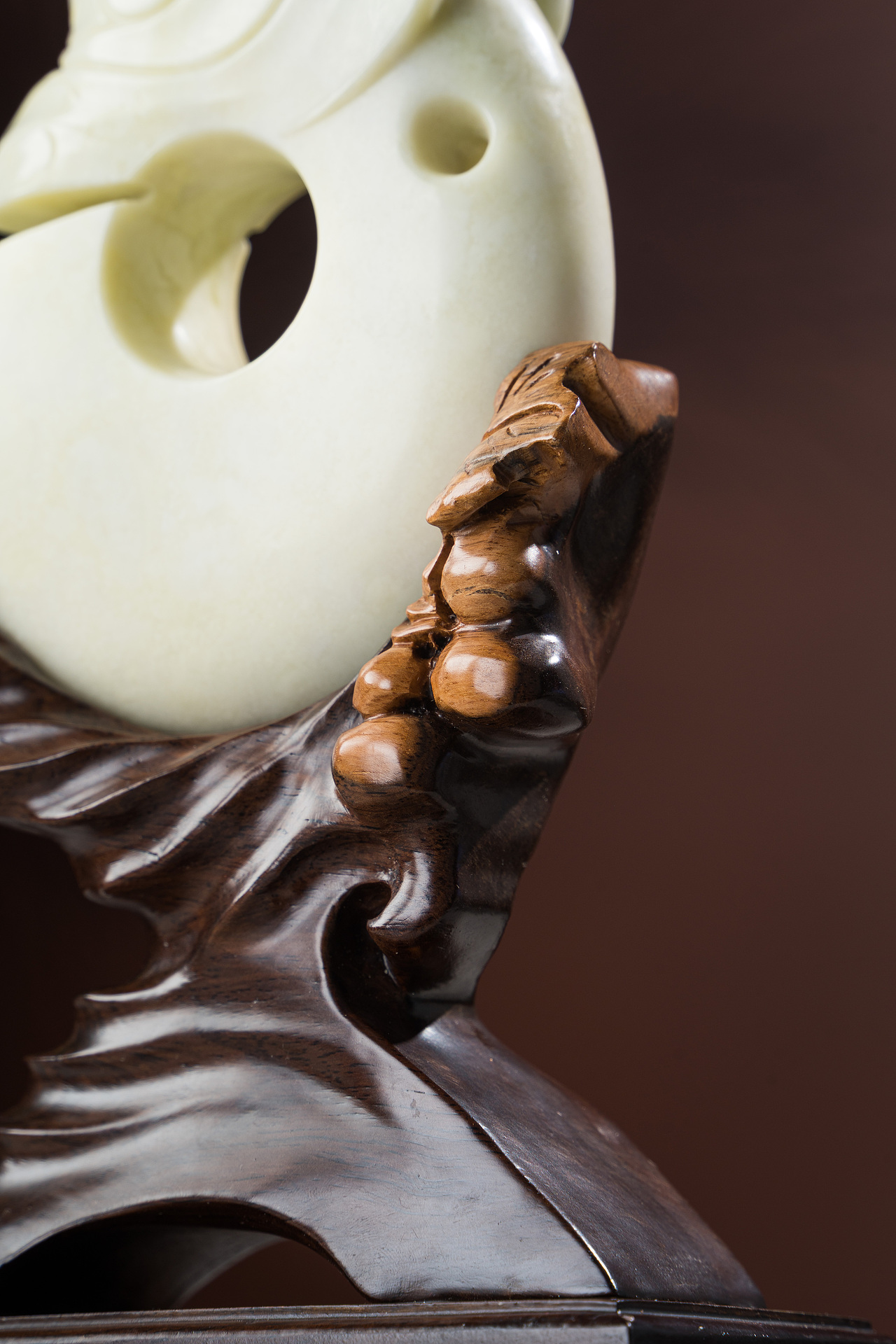 《蒨意》| 玉石摆件 | 博物馆文创 | 装饰品（图ZMzk1MTc3MDE2） - 产品摄影 - 站酷设计师一毛拍美器原创素材 - 站酷ZCOOL