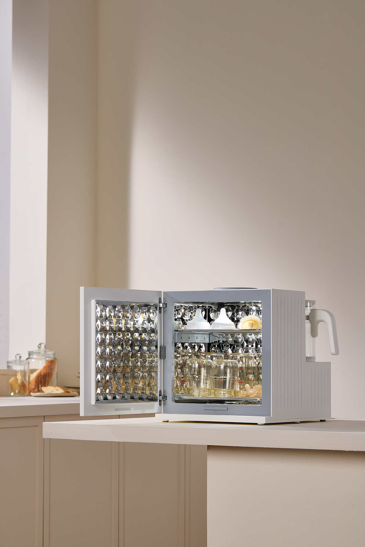 英氏家电三合一摇奶调奶消毒机拍摄（图ZMzk1MzM5NjAw） - 产品摄影 - 站酷设计师明晚原创素材 - 站酷ZCOOL