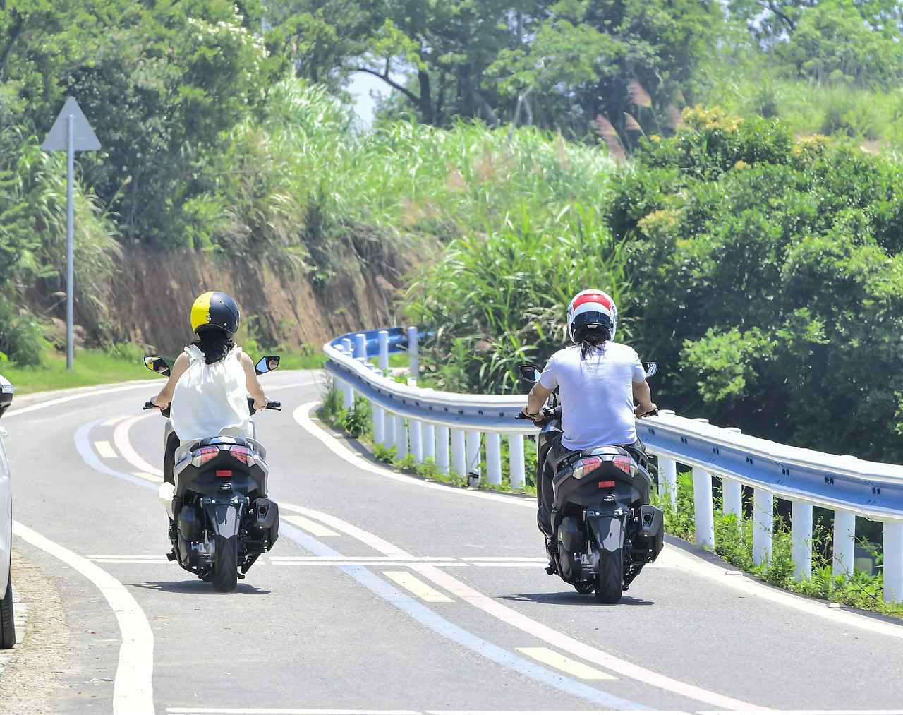 摩托车骑行拍摄（图ZMzk1MzYxNTMy） - 产品摄影 - 站酷设计师摄影师阿明原创素材 - 站酷ZCOOL