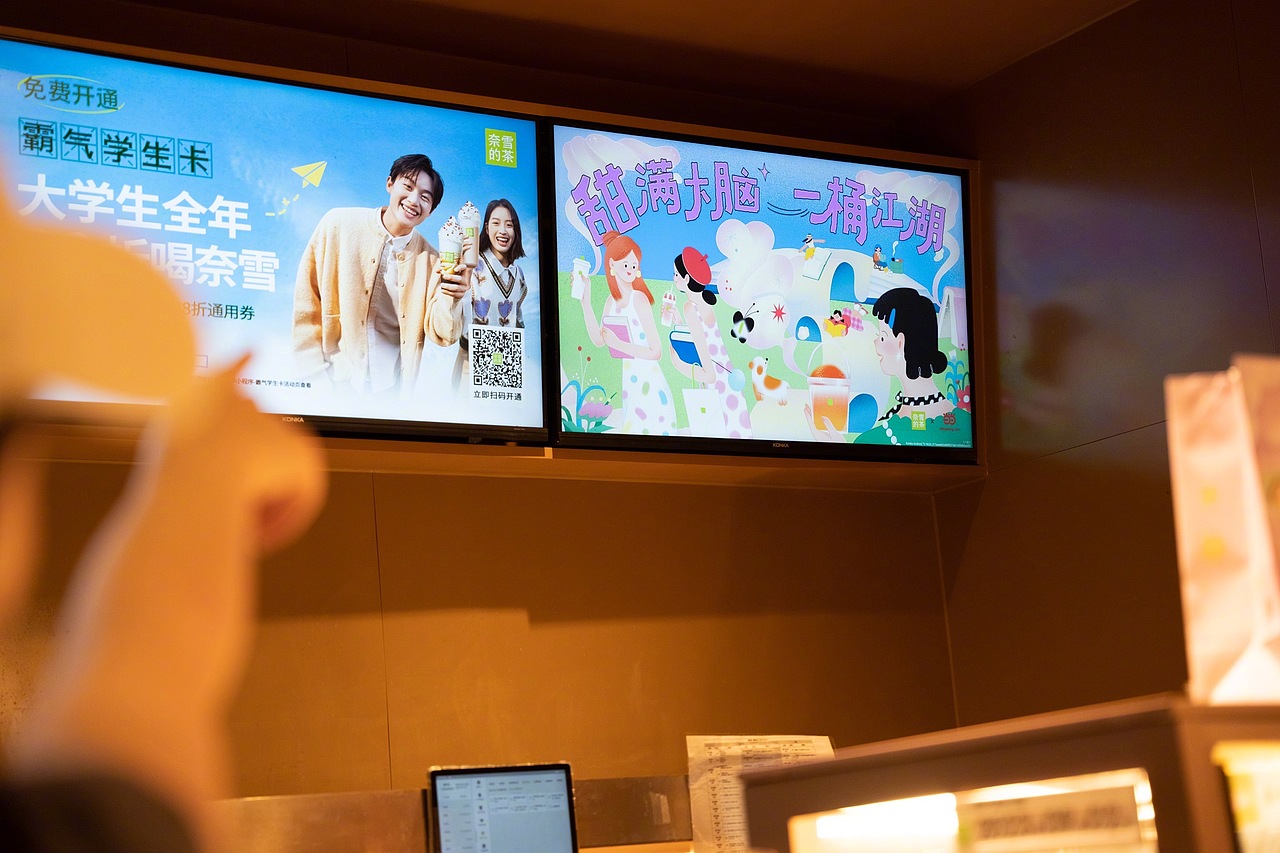 Bomi个人创作与商插合集回顾（图ZMzk1NDEwNDIw） - 艺术插画 - 站酷设计师三也Bomi原创素材 - 站酷ZCOOL