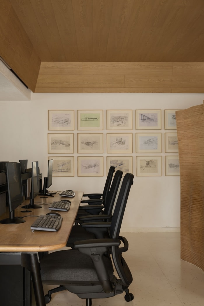 参数化木艺装置:功能与艺术融合办公楼装修