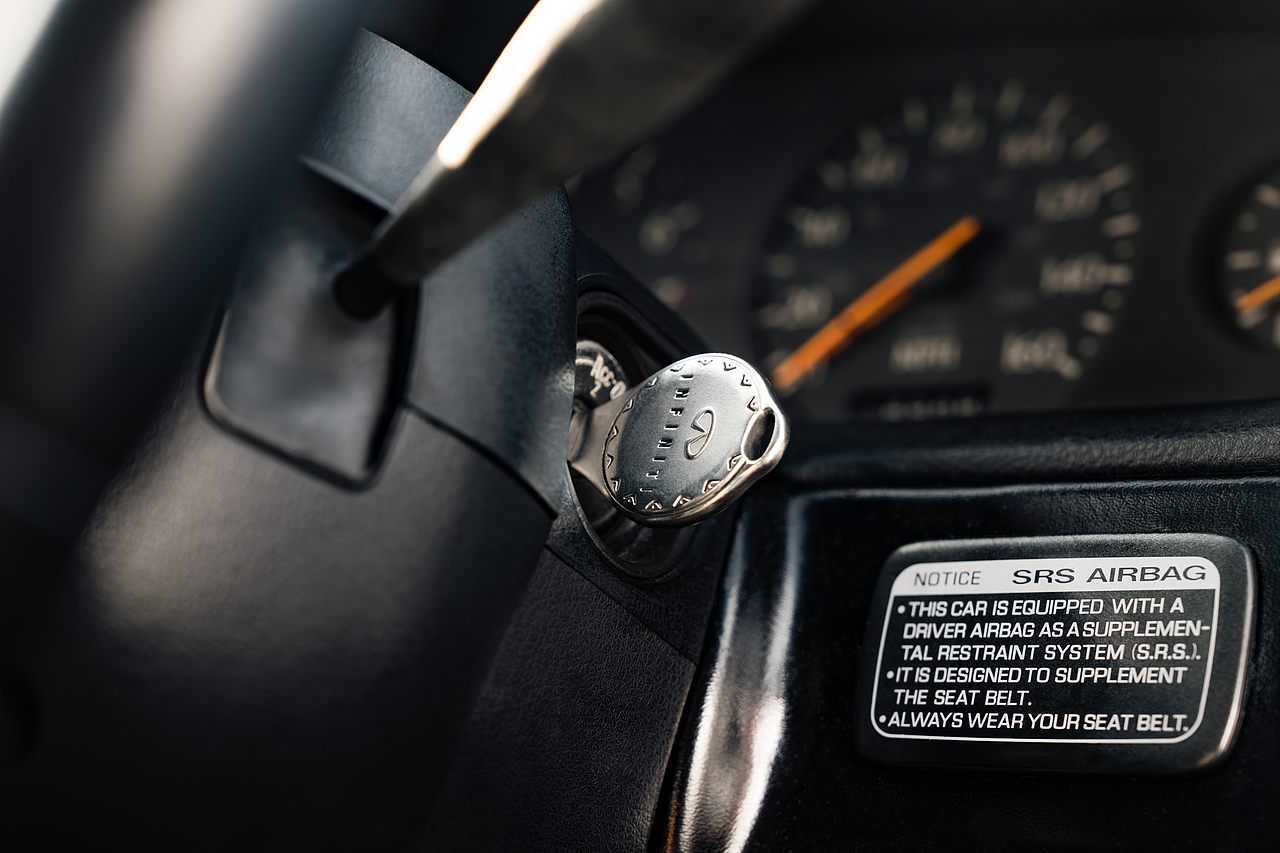 英菲尼迪-Q45（图ZMzk1NTYzMzg4） - 产品摄影 - 站酷设计师Carson_小立原创素材 - 站酷ZCOOL