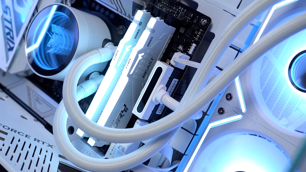 3C丨电脑主机周边丨产品广告丨视频剪辑作品02