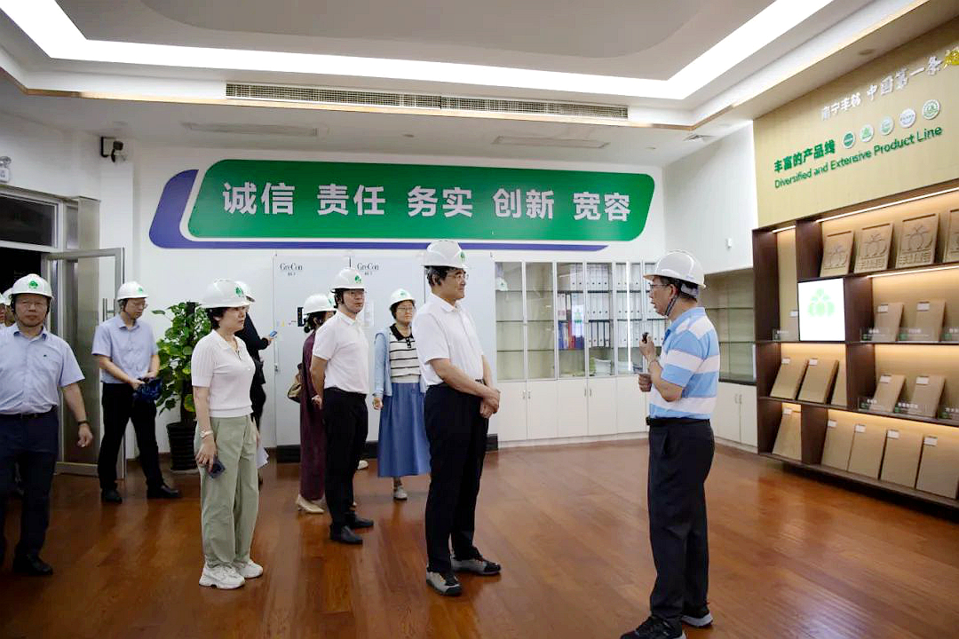 工业讲解标杆！IndoorLink无线讲解器助力院士级工厂考察