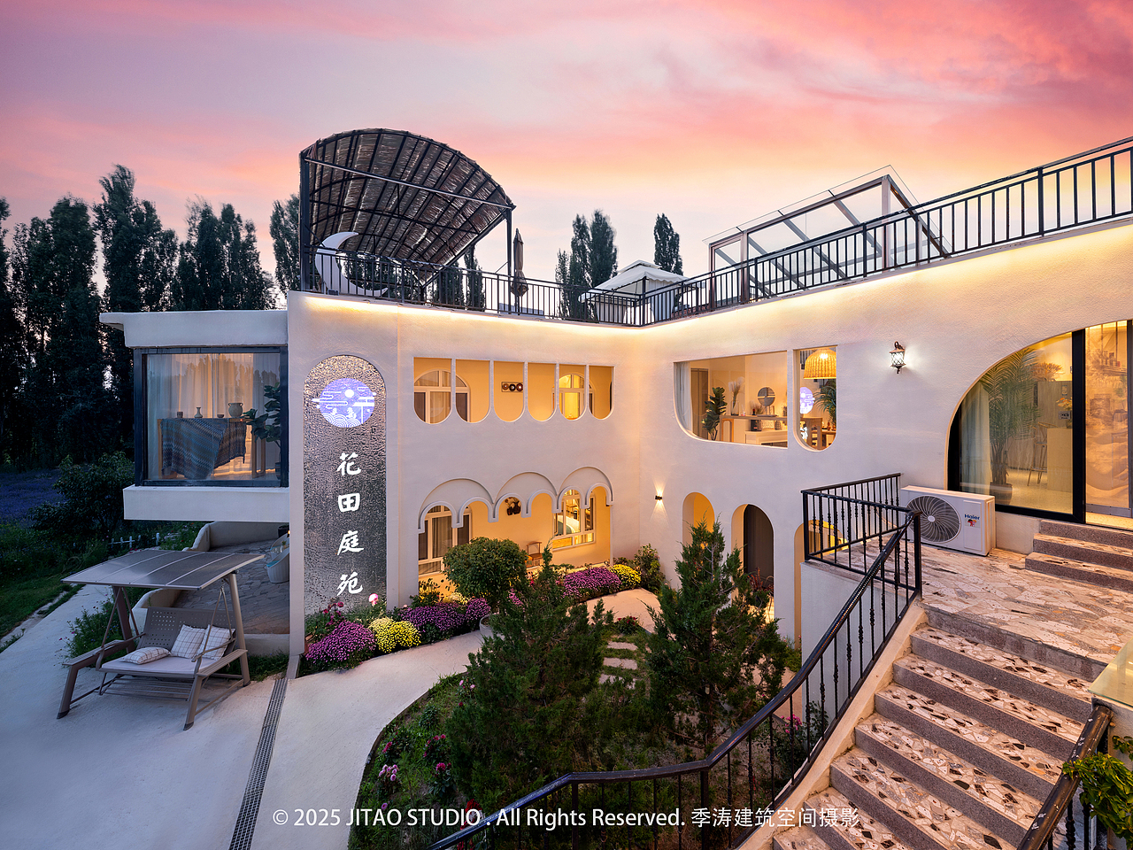 新疆酒店民宿摄影 | 晃晃村花田庭院民宿（图ZMzk1NjE4MTgw） - 环境/建筑摄影 - 站酷设计师季涛建筑摄影原创素材 - 站酷ZCOOL