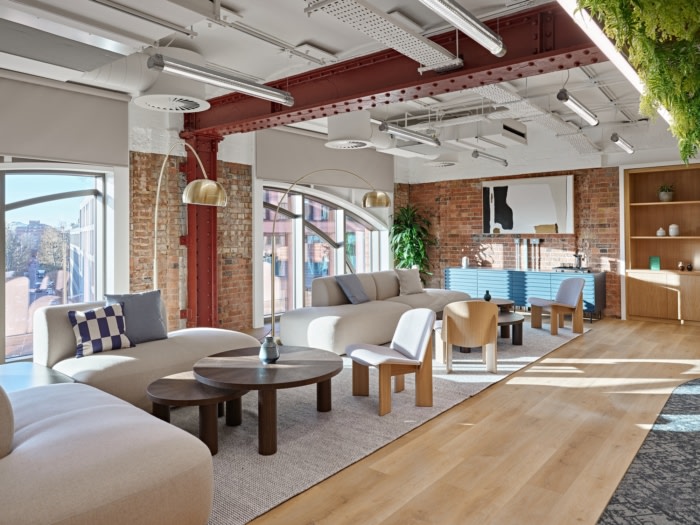 个性与中立平衡 支持多元工作模式办公楼装修