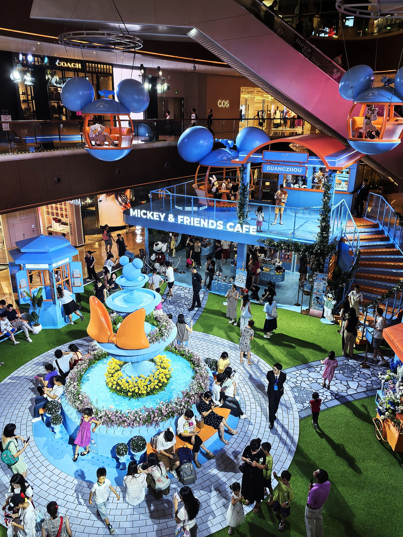 商场美陈 | 太古汇的米奇之美活动美陈-肆墨设计