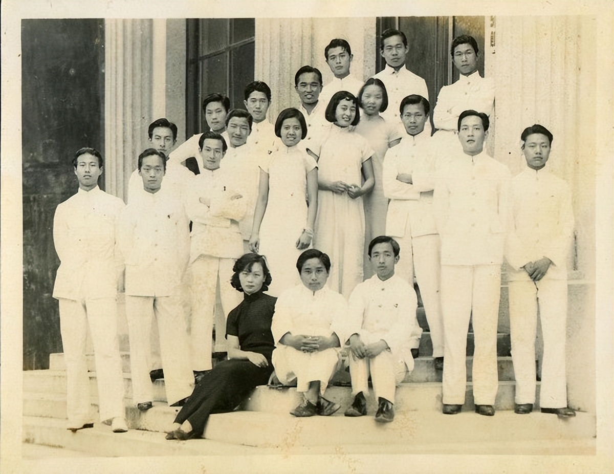 重识巨匠：许铁生与中国现代艺术的南洋之路（图ZMTUyMDQyNzY=） - 资讯 - 站酷设计师壹号观察原创素材 - 站酷ZCOOL