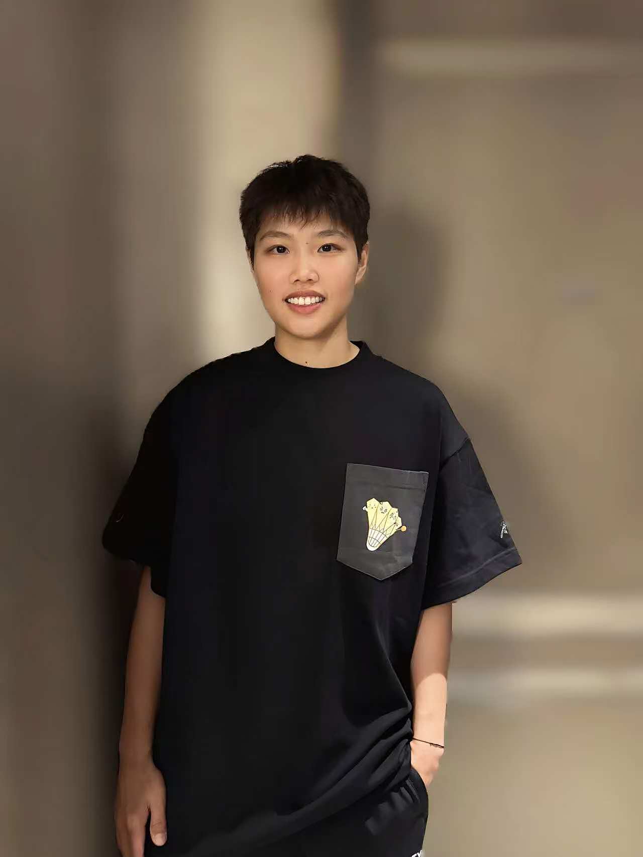 黄东萍“三十而熠”生日纪念T恤设计（图ZMzk1NzU0MzY4） - Logo - 站酷设计师Swan1K原创素材 - 站酷ZCOOL