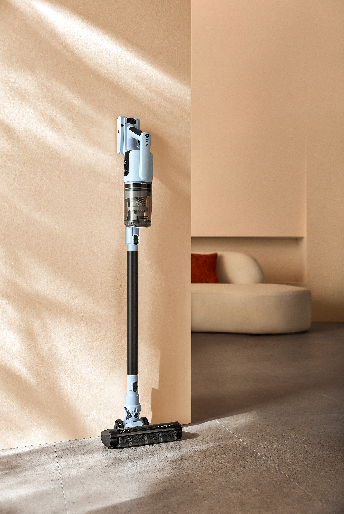 Midea｜美的吸尘器QN8场景氛围实拍（图ZMzk1Nzg2NjA4） - 产品摄影 - 站酷设计师承与承文化原创素材 - 站酷ZCOOL