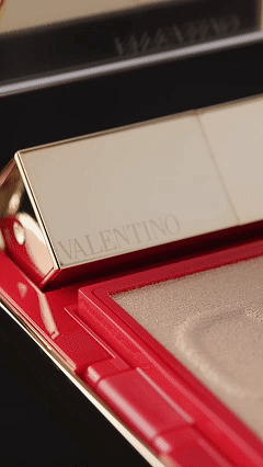 华伦天奴&典韬摄影（图ZMzk1ODE3NTU2） - 产品摄影 - 站酷设计师典韬视频原创素材 - 站酷ZCOOL