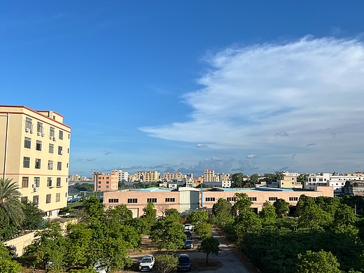 蓝天白云的天空晴朗