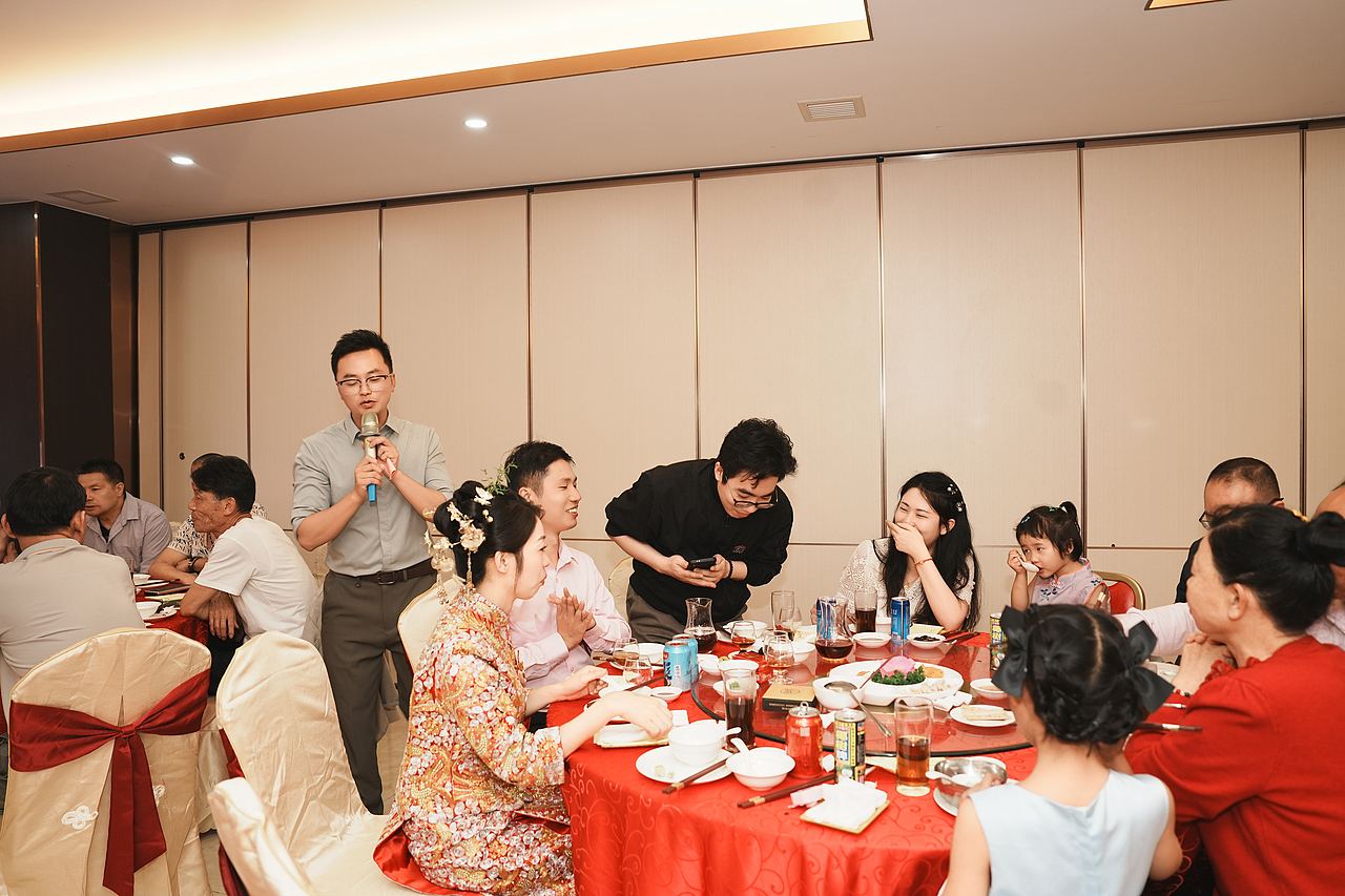 参与一场婚礼,记录见证幸福