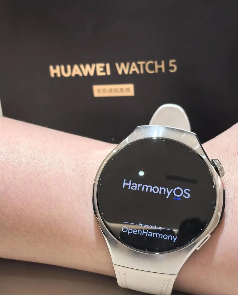 2025年智能手表高适配款怎么选？这份避坑+推荐指南，让你不花冤枉钱！（图ZMTUyMDcwMjQ=） - 资讯 - 站酷设计师来这个世界看看原创素材 - 站酷ZCOOL