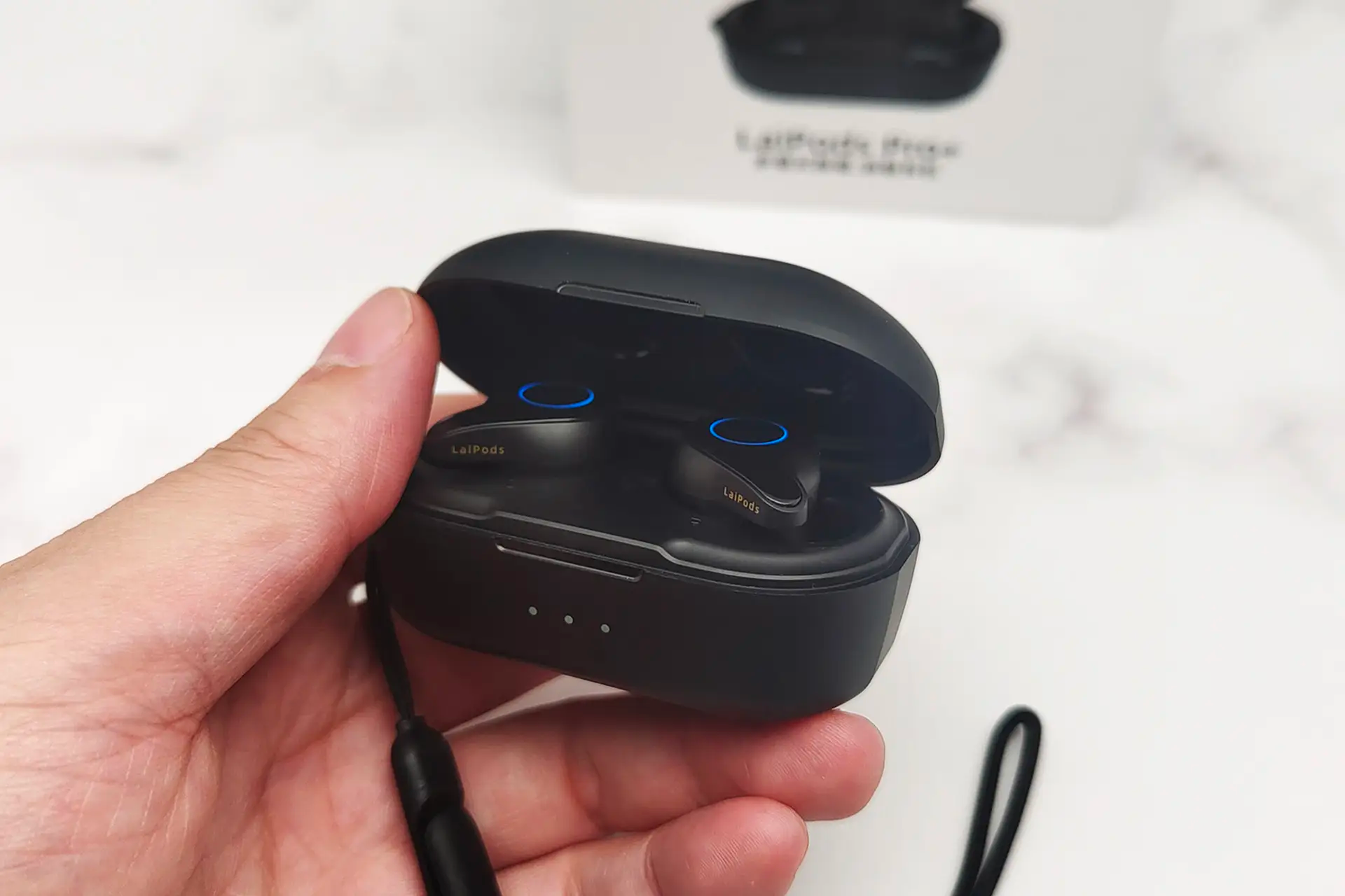 2025年蓝牙耳机怎么选？这两款高性价比旗舰机型推荐,让你不花冤枉钱!