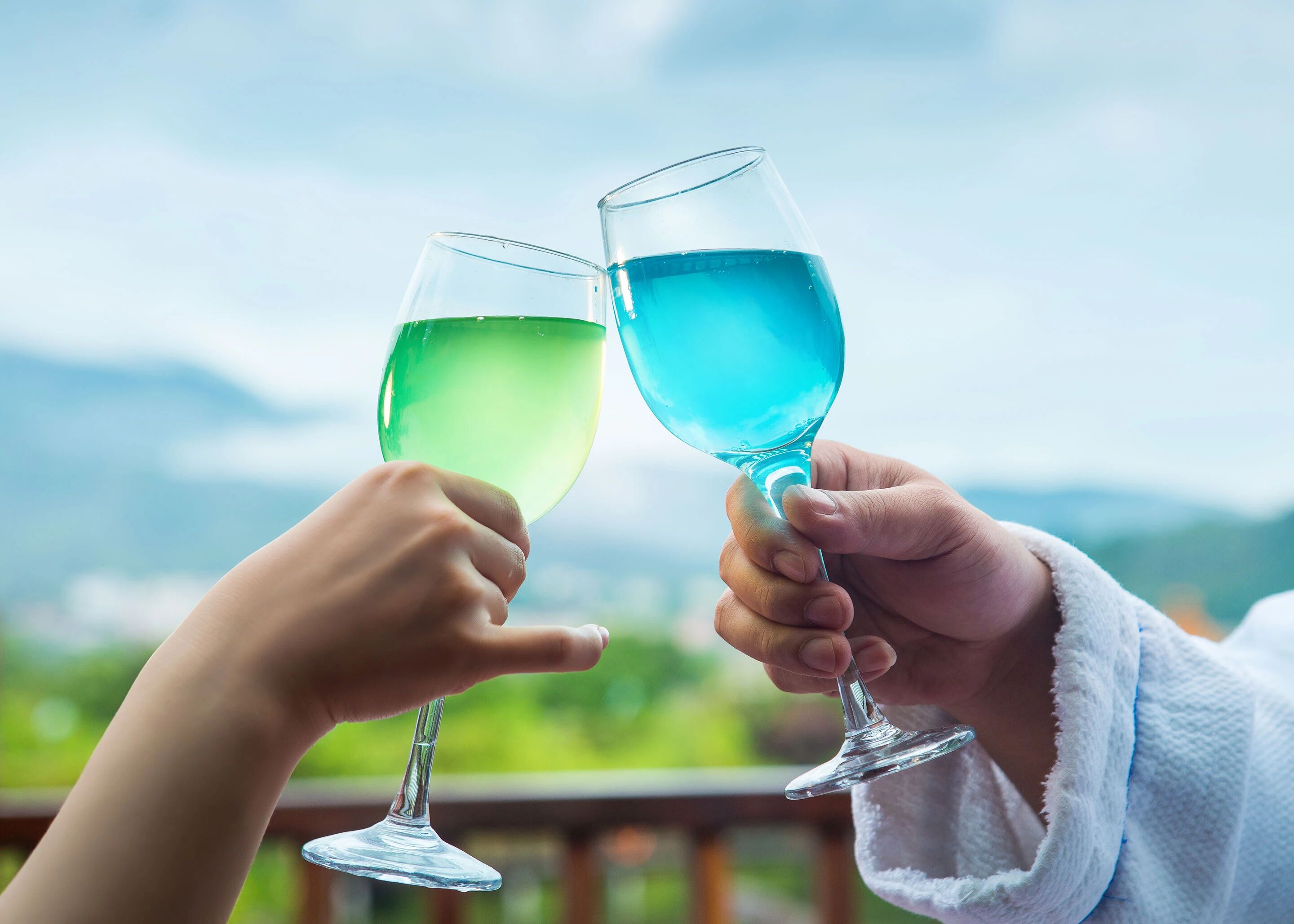 吴应忠院长笔下“龙山温泉”：六心妙法 绘就灵秀之境