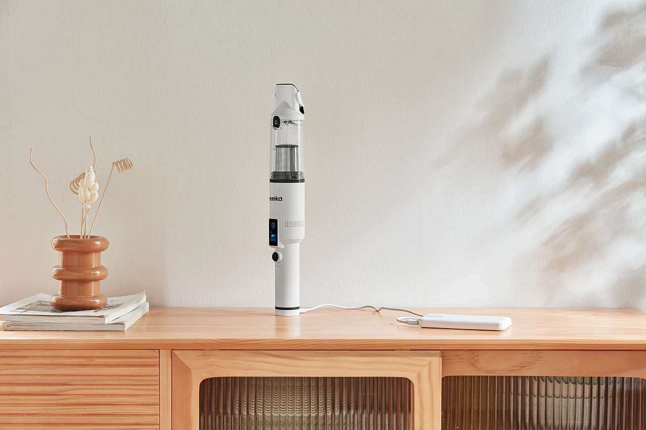 Eureka-HD300吸尘器卖点图拍摄｜优瑞家｜日本市场（图ZMzk2MDA3MjA4） - 产品摄影 - 站酷设计师承与承文化原创素材 - 站酷ZCOOL