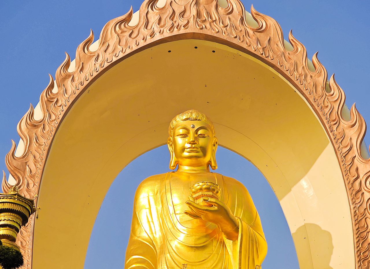 真的很大很震撼