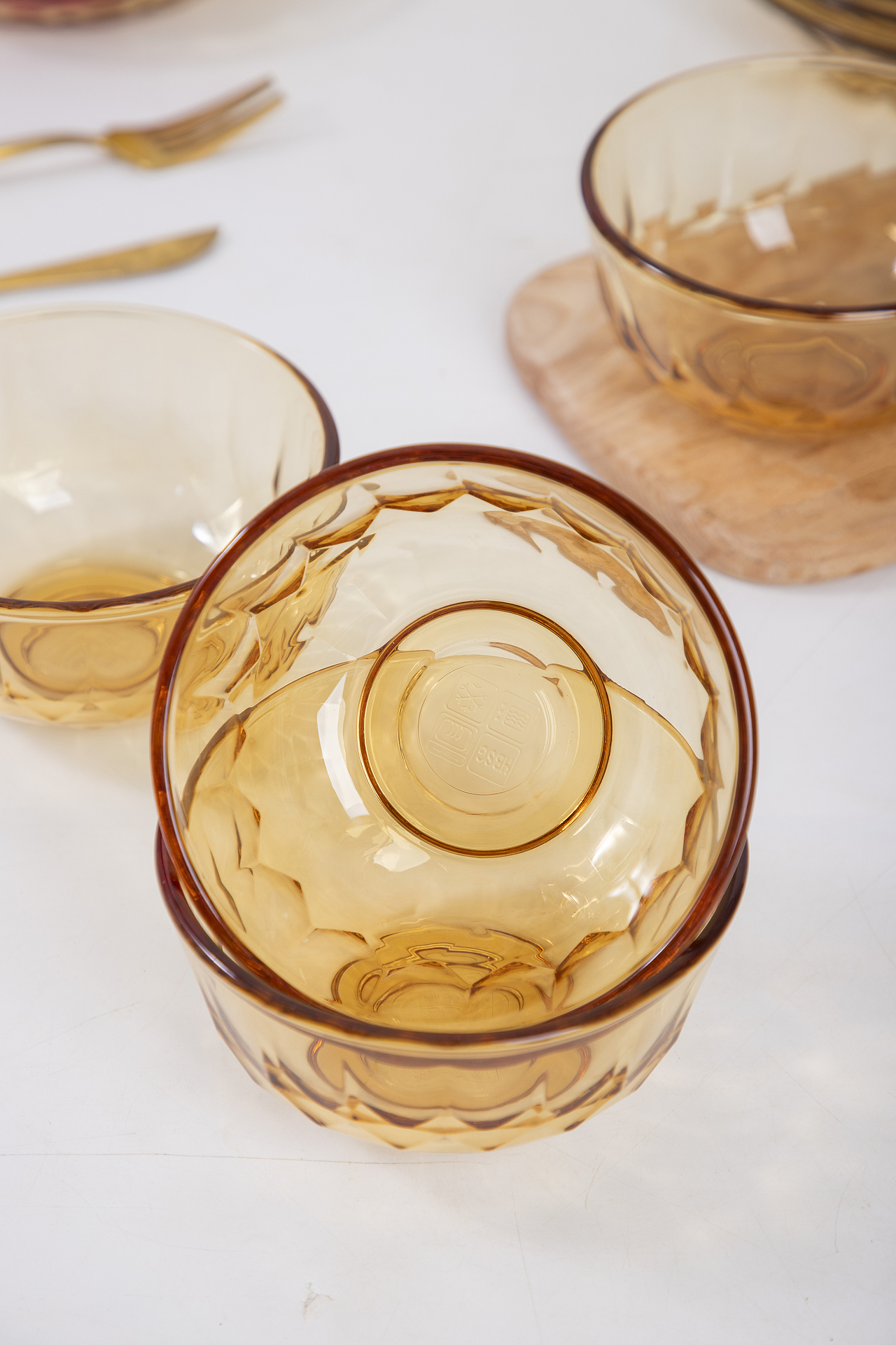 有间|高硼硅钻石琥珀/海棠碗盘套装（图ZMzk2MTc2Mzgw） - 产品摄影 - 站酷设计师有间图片社原创素材 - 站酷ZCOOL