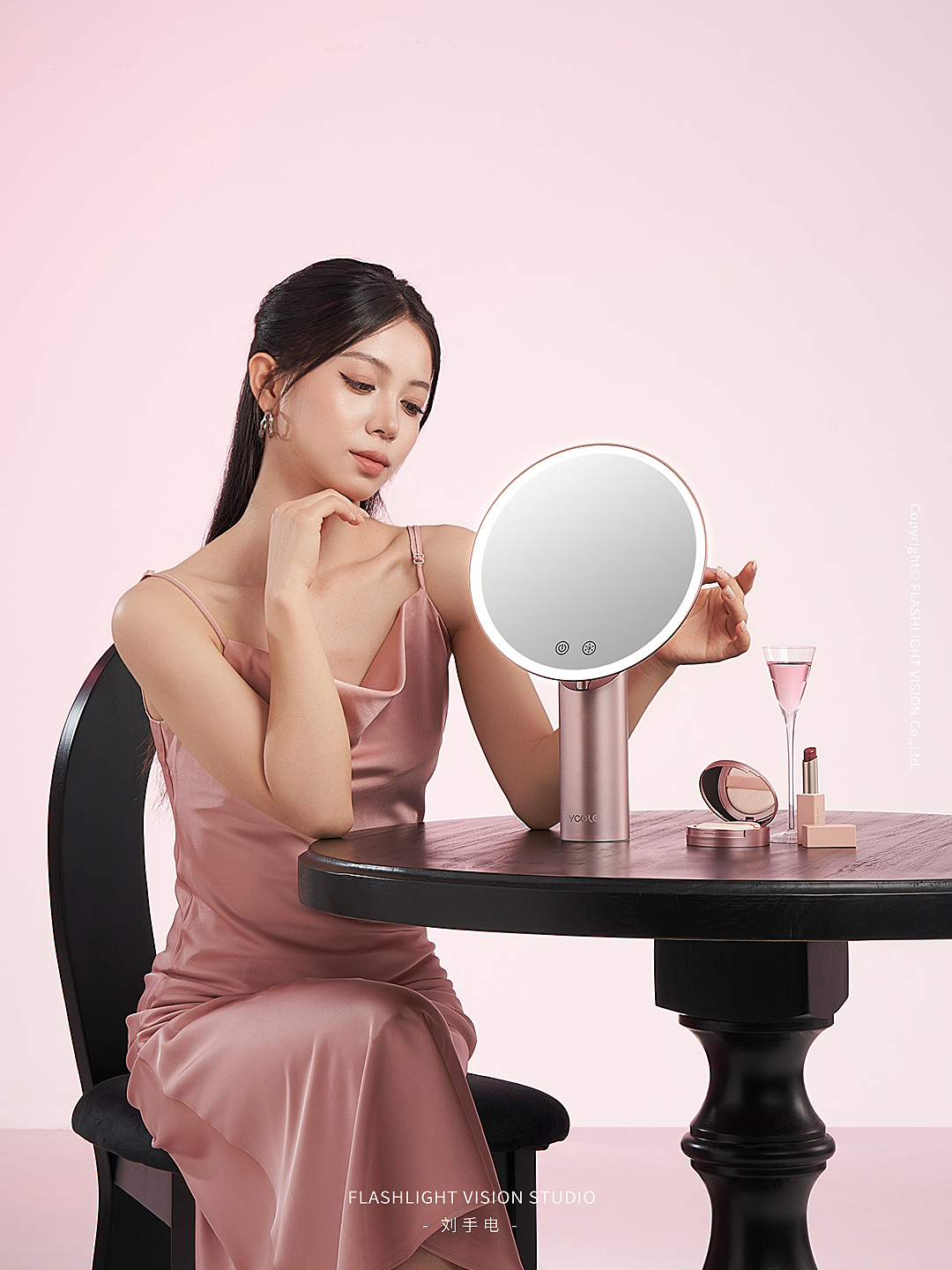 刘手电产品摄影 | yoole美妆镜 led化妆镜 化妆品 宁波（图ZMzk2MjU1NTY4） - 产品摄影 - 站酷设计师刘手电视務所原创素材 - 站酷ZCOOL