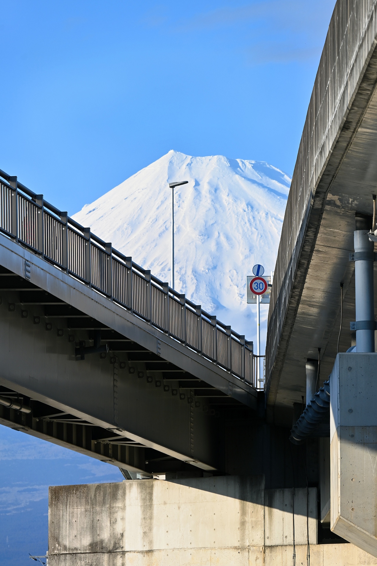 富士山下（图ZMzk2Mjk5OTc2） - 风光摄影 - 站酷设计师有事没事喝美式原创素材 - 站酷ZCOOL