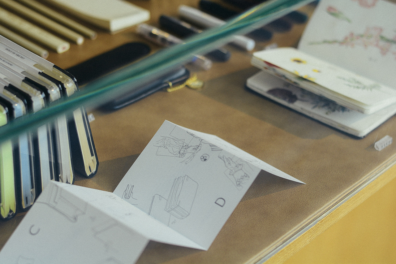 2017TOID® 产品说明书设计_Product Manual Design（图ZMzk2MzUzODU2） - 书籍/画册 - 站酷设计师ito力拓_Studio原创素材 - 站酷ZCOOL