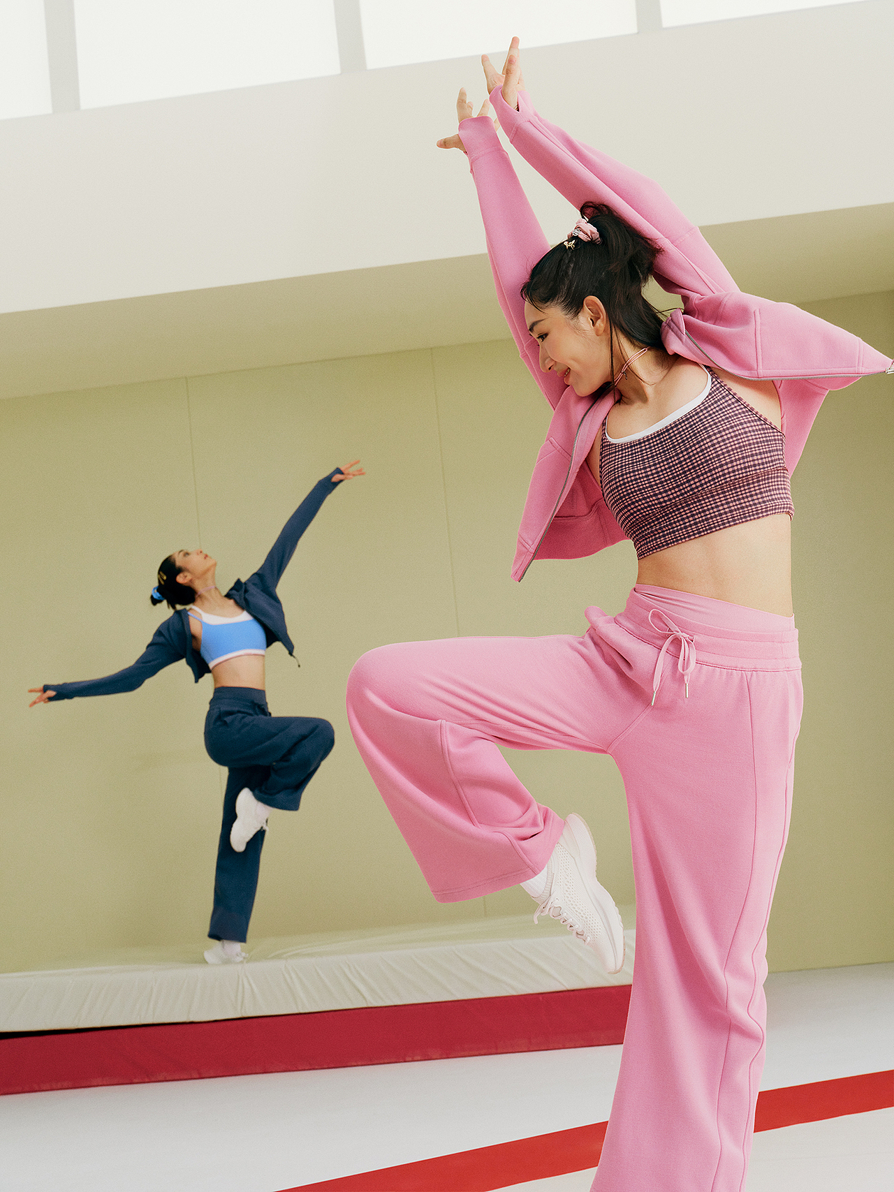 lululemon SBD（图ZMzk2MzU4NzU2） - 人像摄影 - 站酷设计师黑白君工作室原创素材 - 站酷ZCOOL