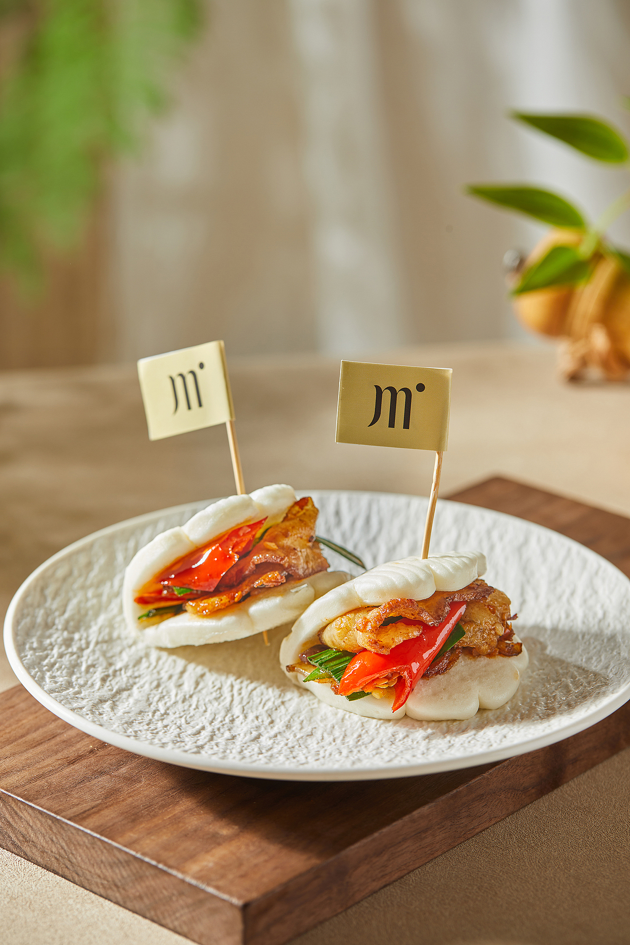 TO THE MOON品牌形象设计（图ZMzk2MzczMjg4） - 品牌 - 站酷设计师OneByOneLab原创素材 - 站酷ZCOOL