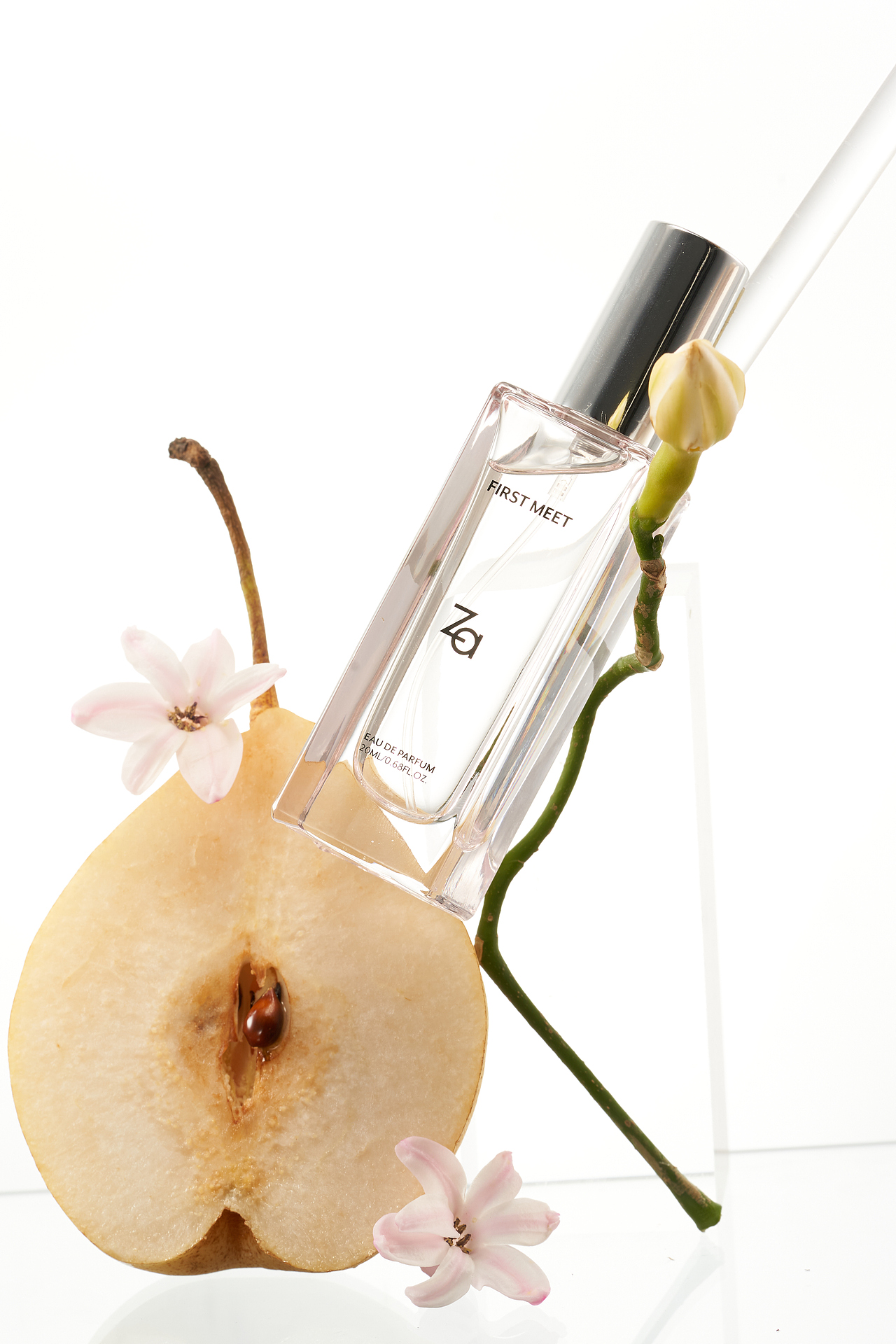 Za｜First系列香水《产品修图》（图ZMzk2NDAyNTUy） - 产品摄影 - 站酷设计师貓儿原创素材 - 站酷ZCOOL