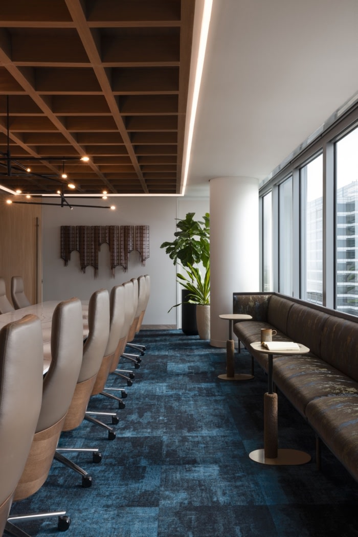 办公楼装修：开放式与私密区平衡 构建专注协作兼备的能源办公环境（图ZMTUyMTkzMzY=） - 资讯 - 站酷设计师凯悦办公装修原创素材 - 站酷ZCOOL