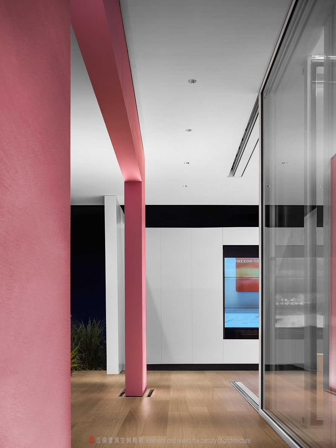 李友友设计|瓦瑟门窗展厅|空间摄影|展厅拍摄作品（图ZMzk2NDIxMDc2） - 商业空间设计 - 站酷设计师江南摄影原创素材 - 站酷ZCOOL