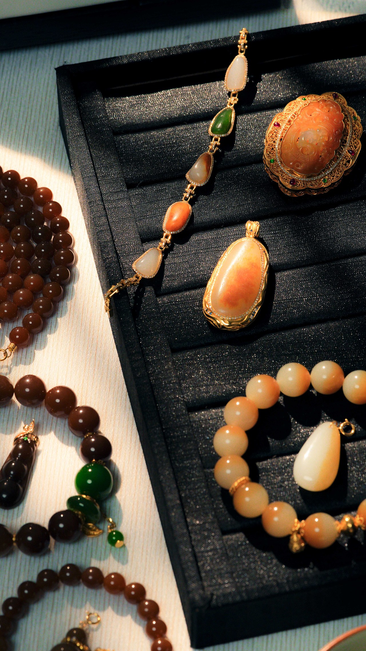 糖玉和田玉首饰