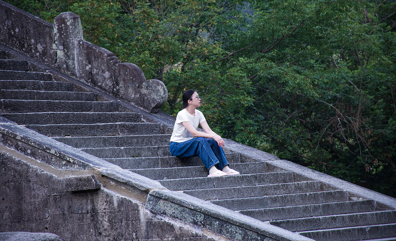 古橋聽風(fēng)（圖ZMzk2NDcxNjMy） - 人像攝影 - 站酷設(shè)計(jì)師中年小姐姐原創(chuàng)素材 - 站酷ZCOOL