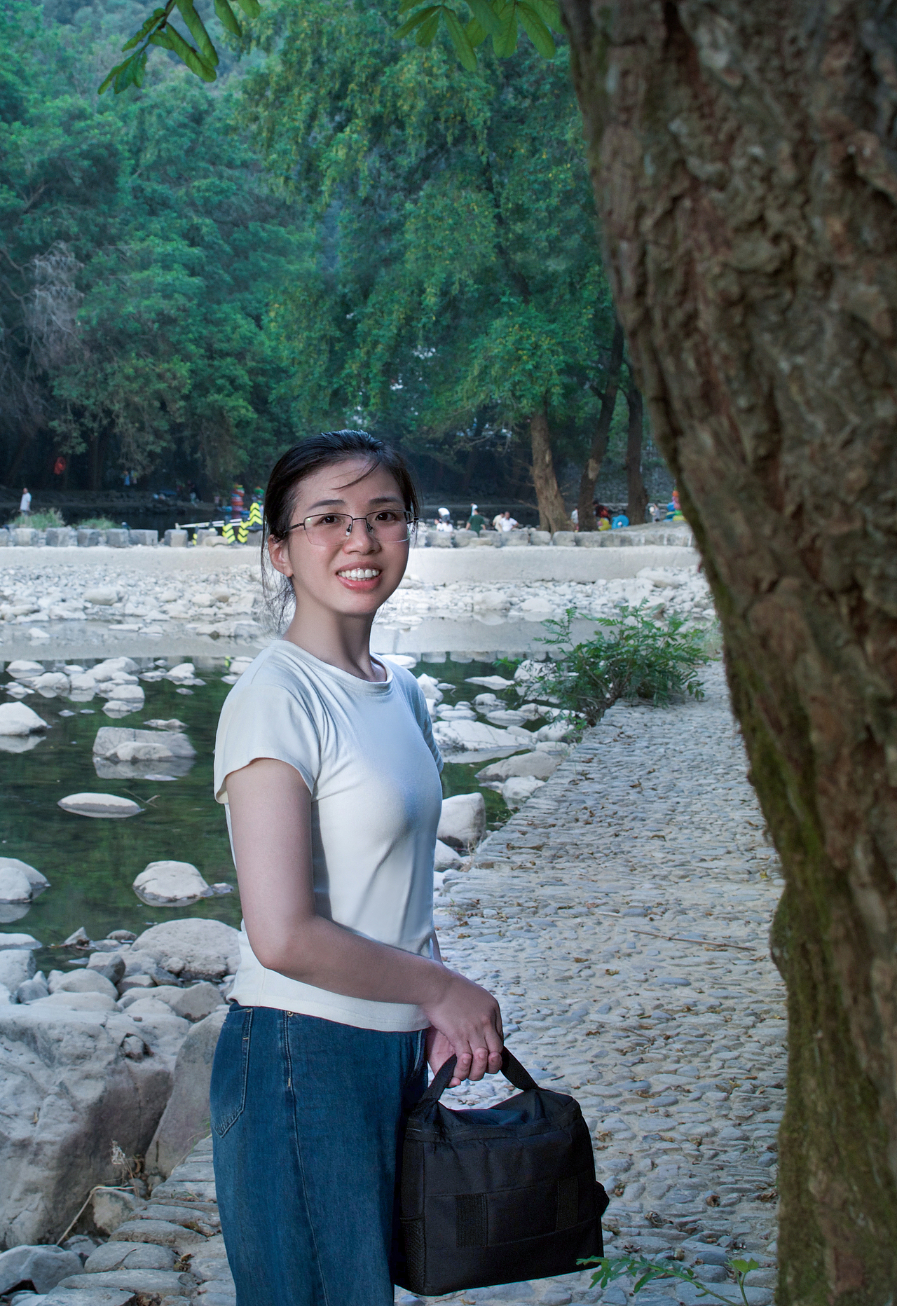 古橋聽風(fēng)（圖ZMzk2NDcxNjI4） - 人像攝影 - 站酷設(shè)計(jì)師中年小姐姐原創(chuàng)素材 - 站酷ZCOOL