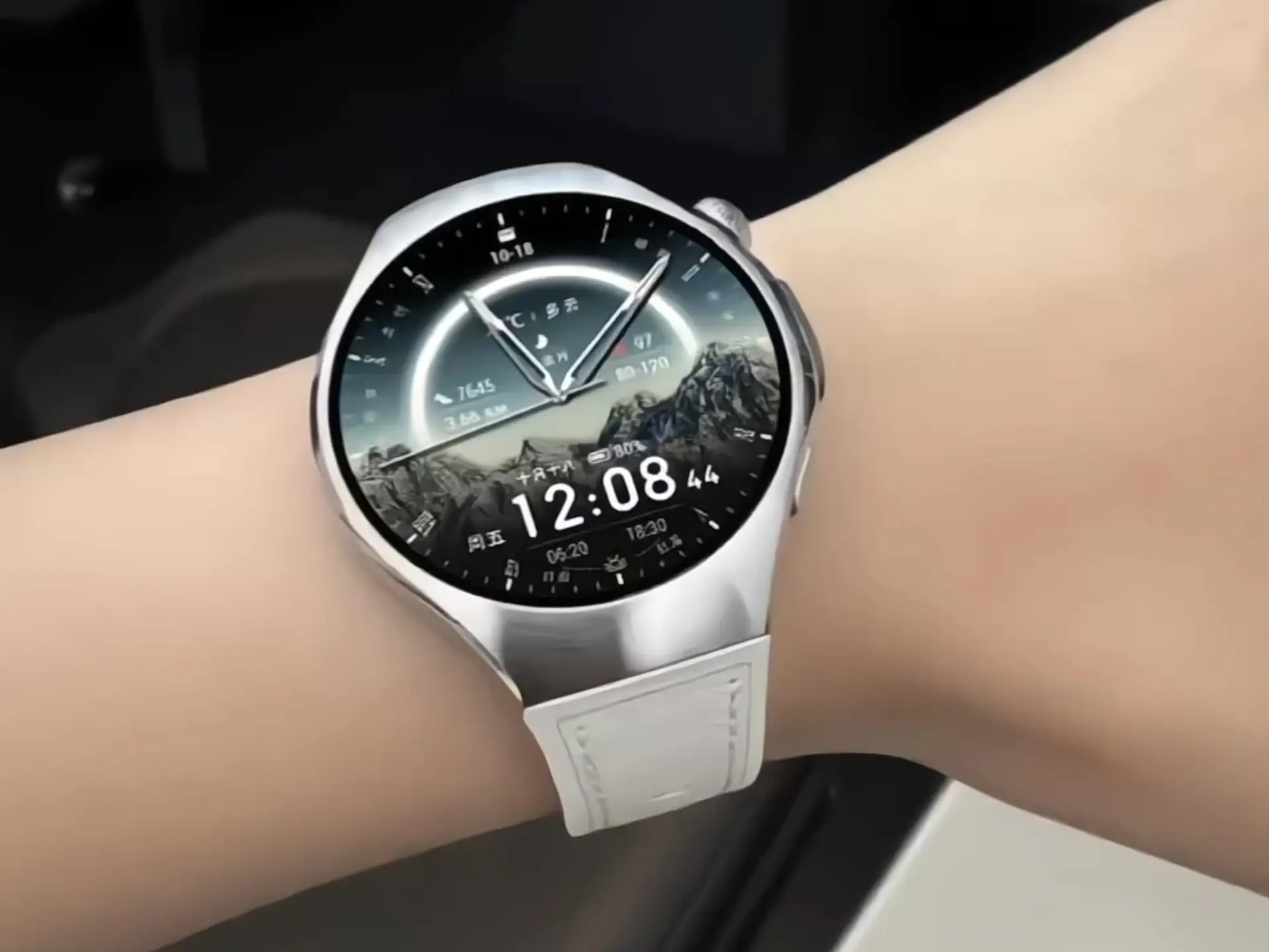 智能手表品牌该怎么选？2025年热门爆款实测：商务精英的「腕上全能管家」超赞！