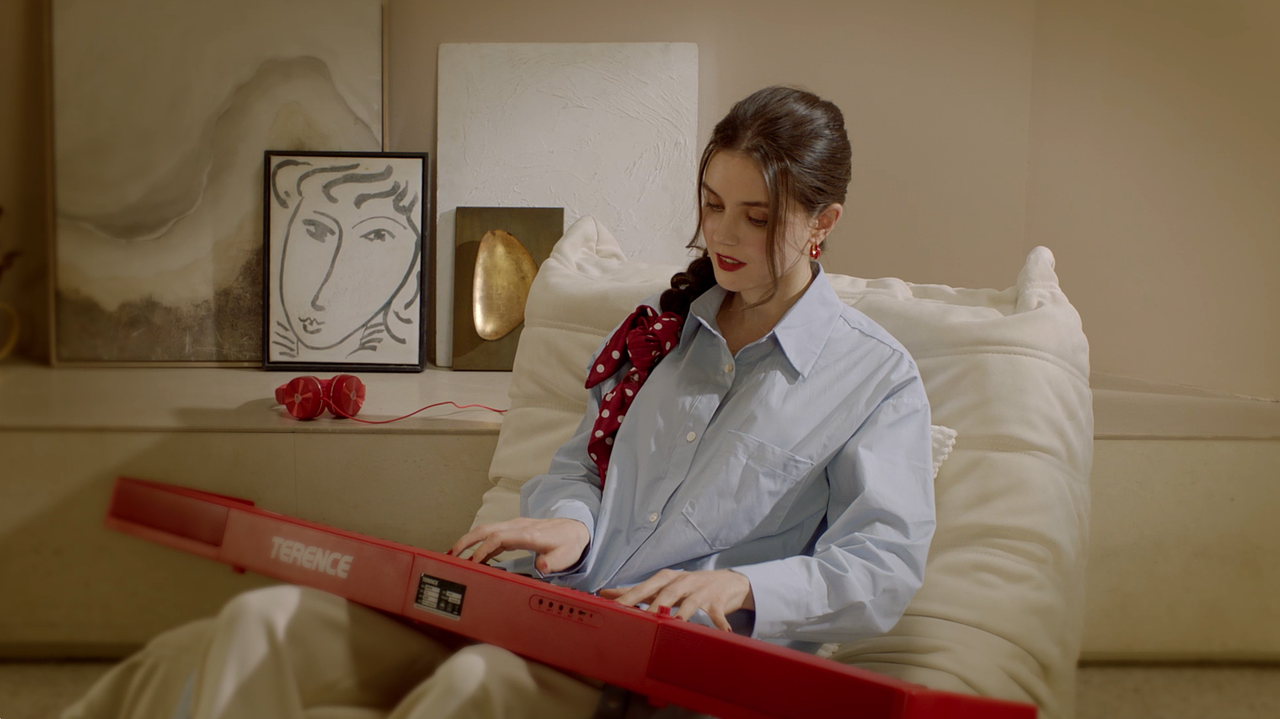 特伦斯V30折叠琴/产品/音乐/宣传片/乐器/电商（图ZMzk2NTU4NTIw） - 短片 - 站酷设计师VisionVideo原创素材 - 站酷ZCOOL