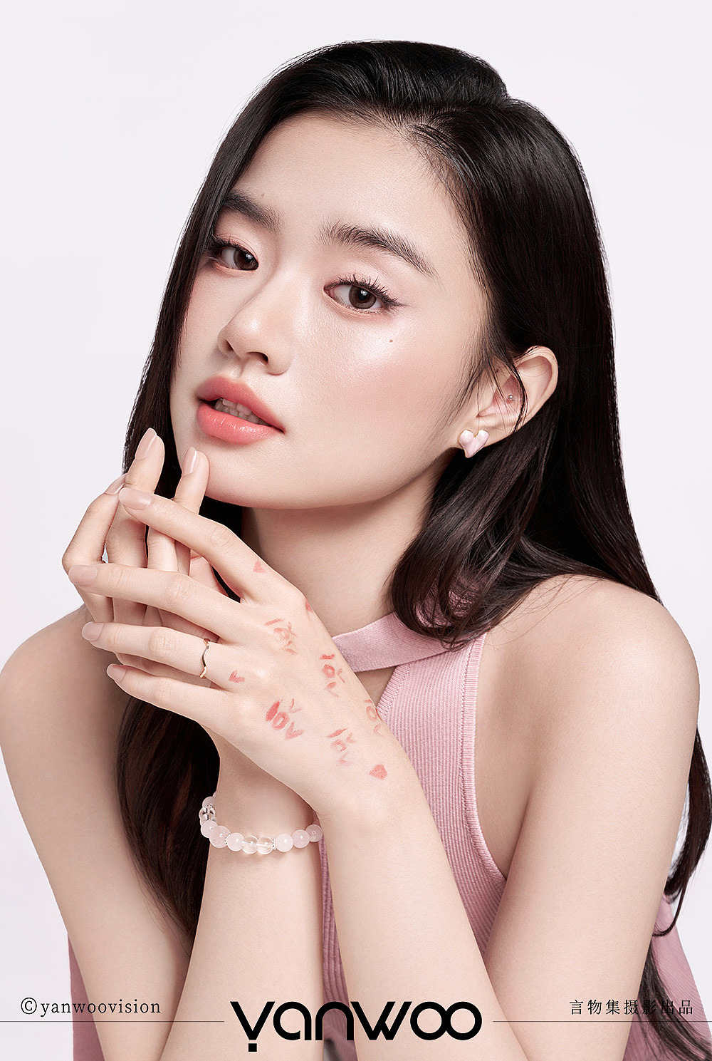 言物集 X 小蜜坊|美妆彩妆唇彩化妆品商业模特拍摄杭州