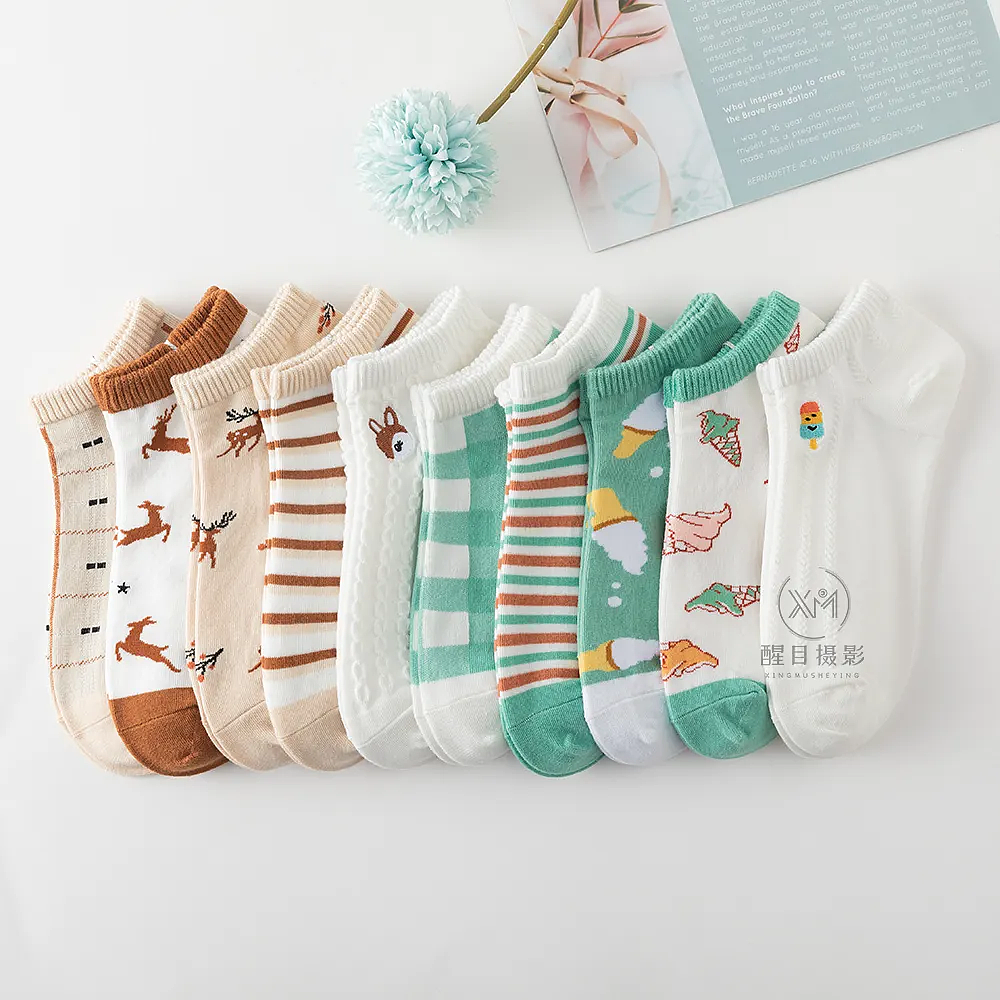 女士袜子/中筒袜/短袜